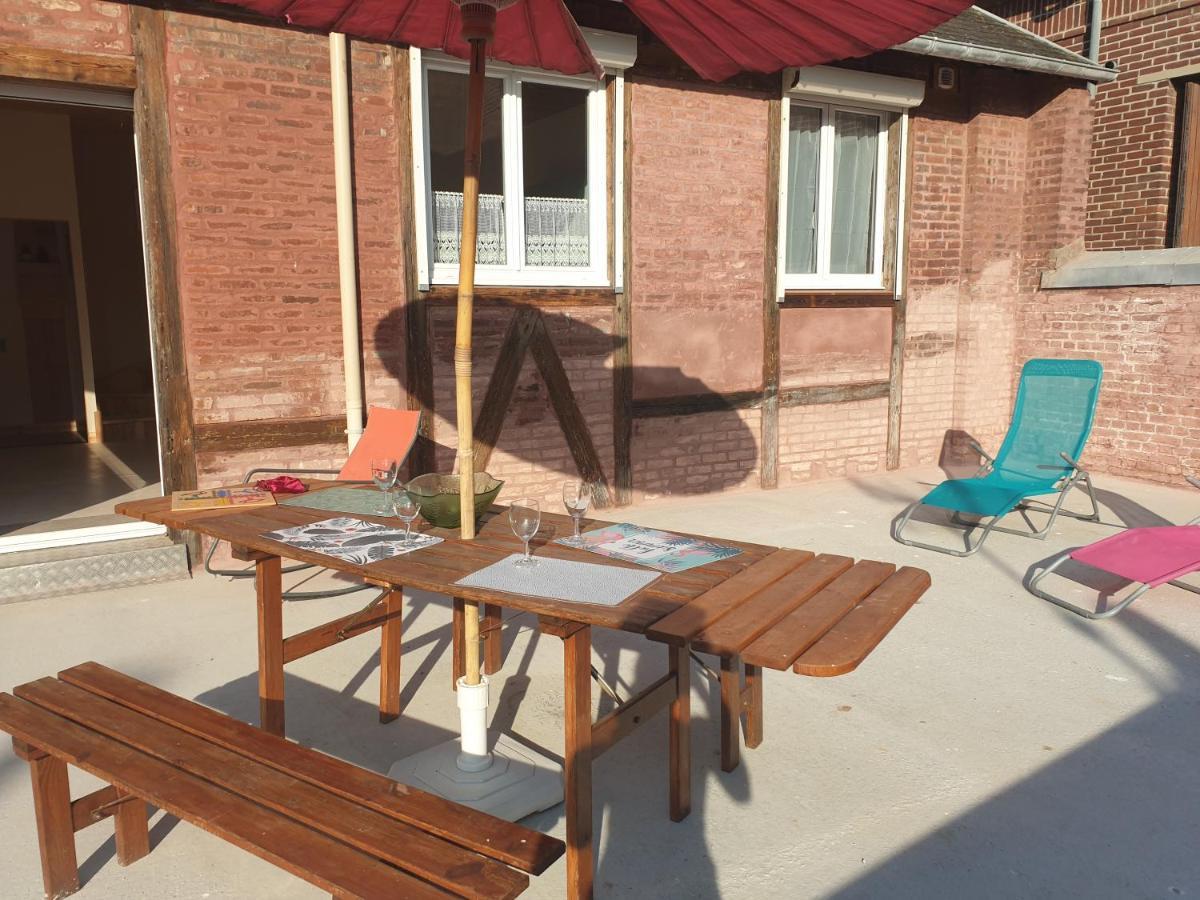 Notre Nid - Grande Terrasse Privee En Bord De Mer, Au Coeur Du Quartier Historique Du Treport ! Wifi Le Tréport Exterior foto